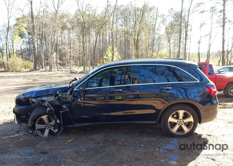 2019 Mercedes-Benz Glc 300 4Matic из США, поврежденный, VIN WDC0G4KB6KV178061